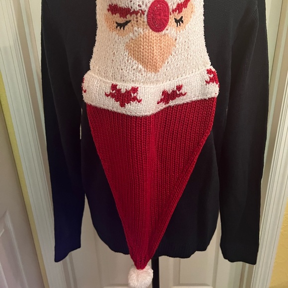 Adorable Christmas Sweater - Picture 3 of 8